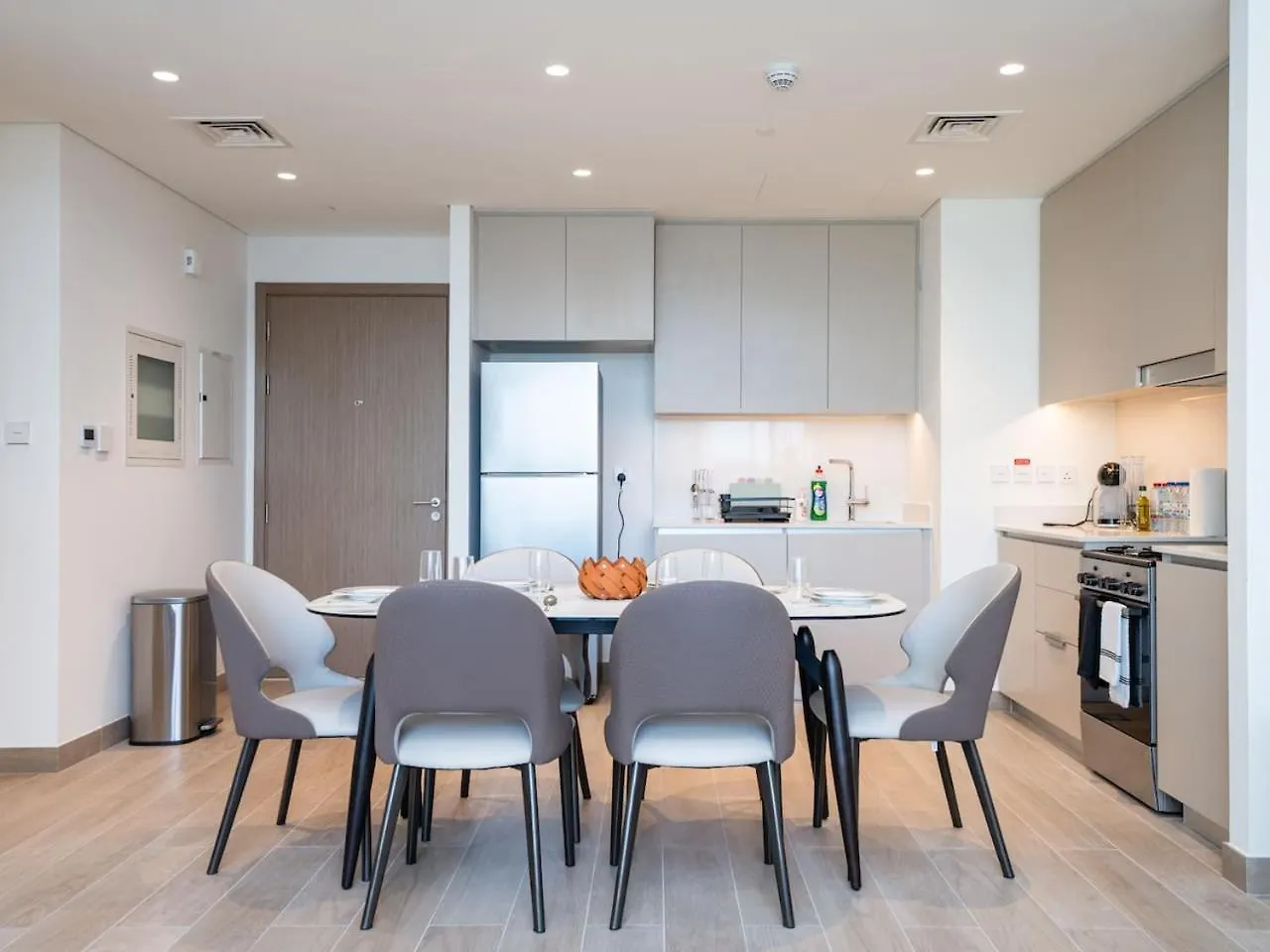 Luxury 2-Bed Retreat With Stunning Creek Views Apartment Dubai 0*,  United Arab Emirates